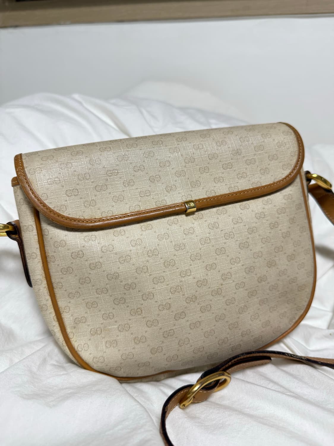 (정품) 구찌 베이지 크로스백 올드버전 상품이미지6
