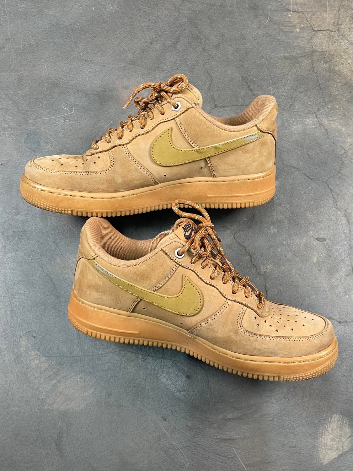 나이키 에어포스 머스타드 상품이미지2