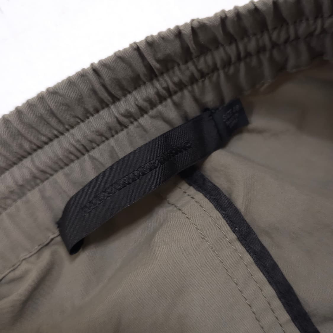 알렉산더왕 니 엠보 조거 팬츠 상품이미지3