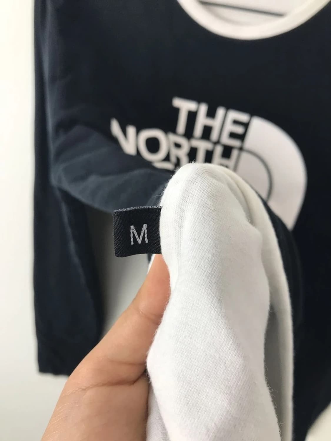 The North Face Reversible Long Sleeve 상품이미지10