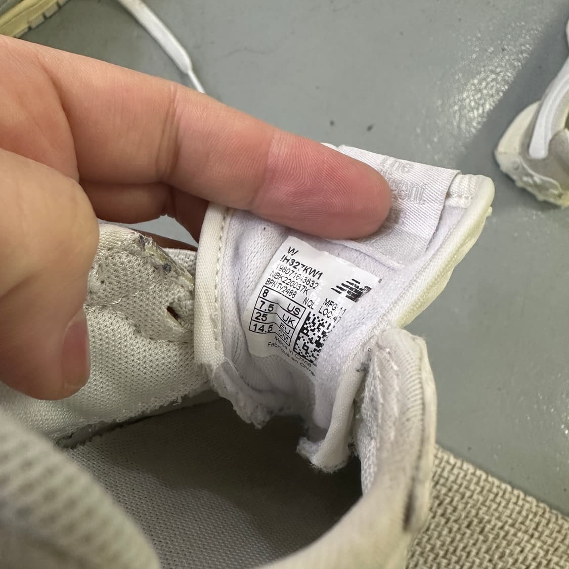 145 뉴발란스 키즈 327 운동화 0407D 상품이미지4