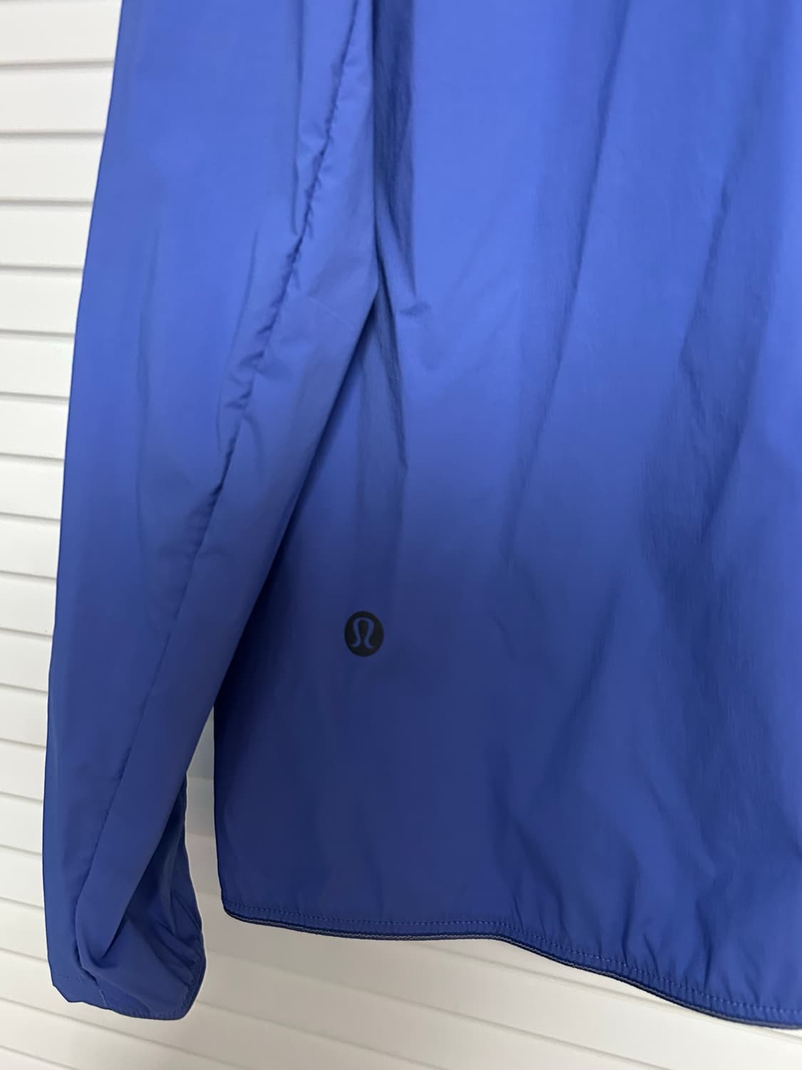 [XL] 룰루레몬 패스트 앤 프리 자켓 하늘색 상품이미지5