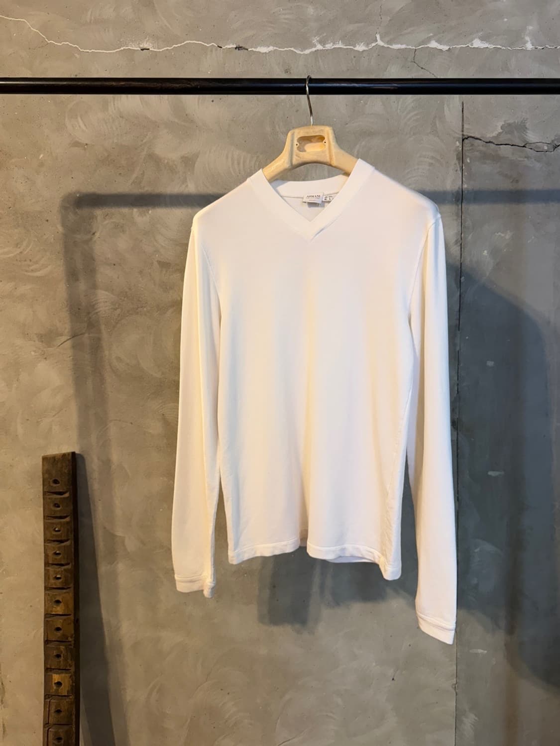 아르마니 꼴레지오니 브이넥 롱슬리브 티셔츠 103 상품이미지1