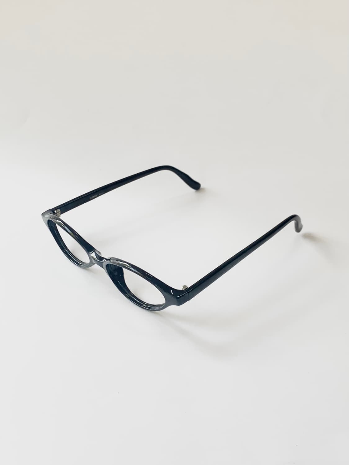 [픽키-616] 블랙 캣아이 뿔테 안경 데드스탁 빈티지 슬림 상품이미지3