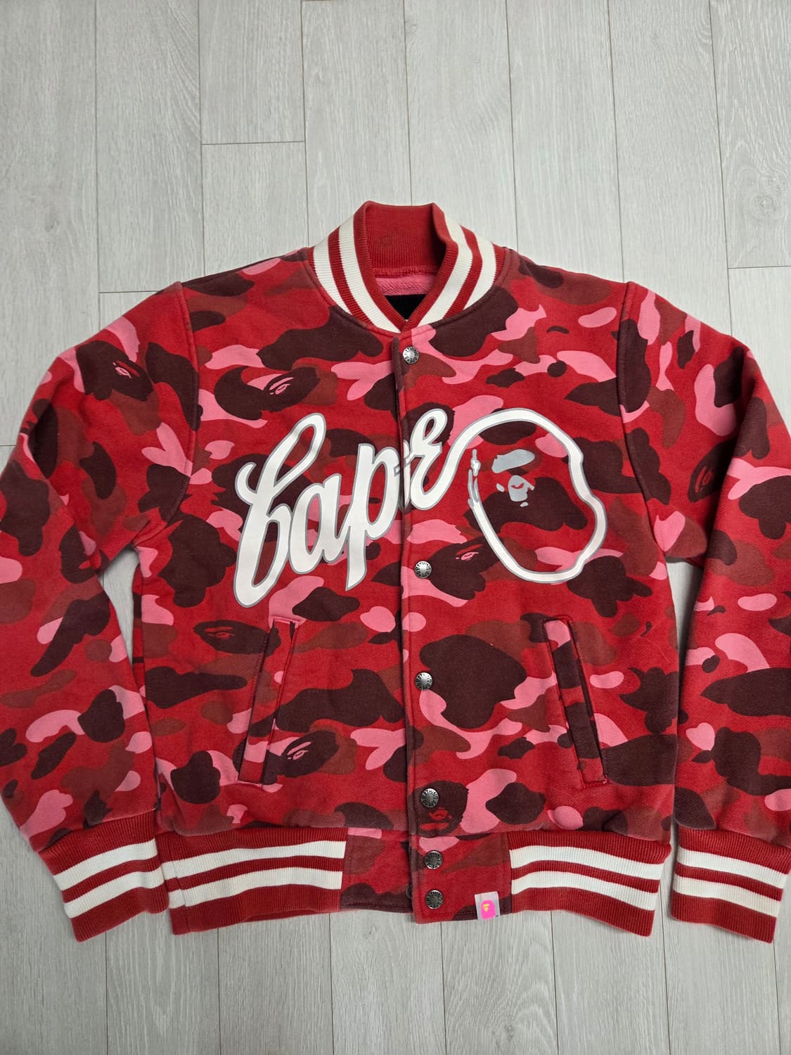 베이프 적계 바시티 자켓 상품이미지1