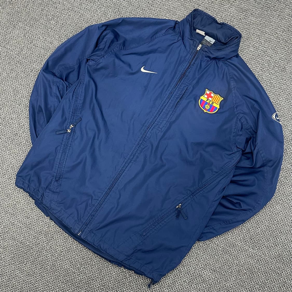 나이키 바르셀로나 03-04 메시 데뷔시즌 바람막이 M 상품이미지3