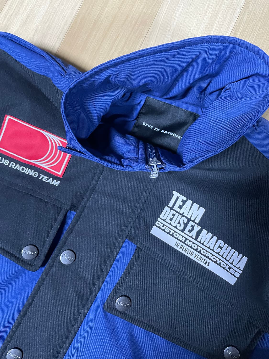 데우스엑스마키나 팀 레이싱 자켓 에스테이트 블루 상품이미지5
