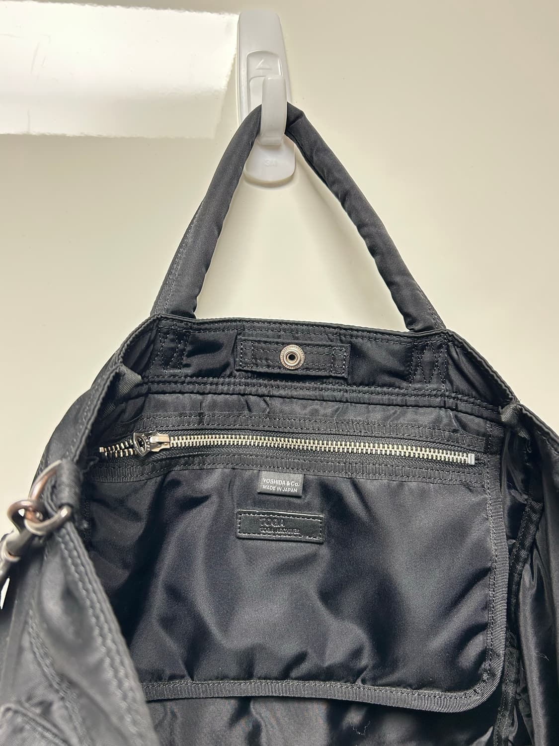 포터 x 토가 숄더백 블랙 상품이미지3