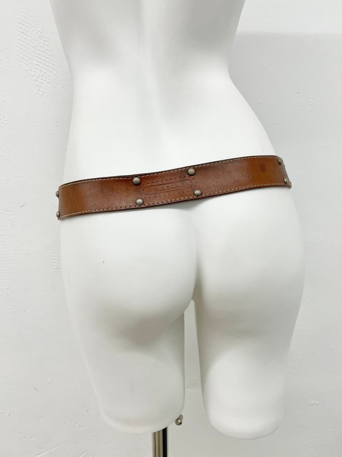 폴스미스 리얼레더 스터드 버클 벨트 상품이미지6