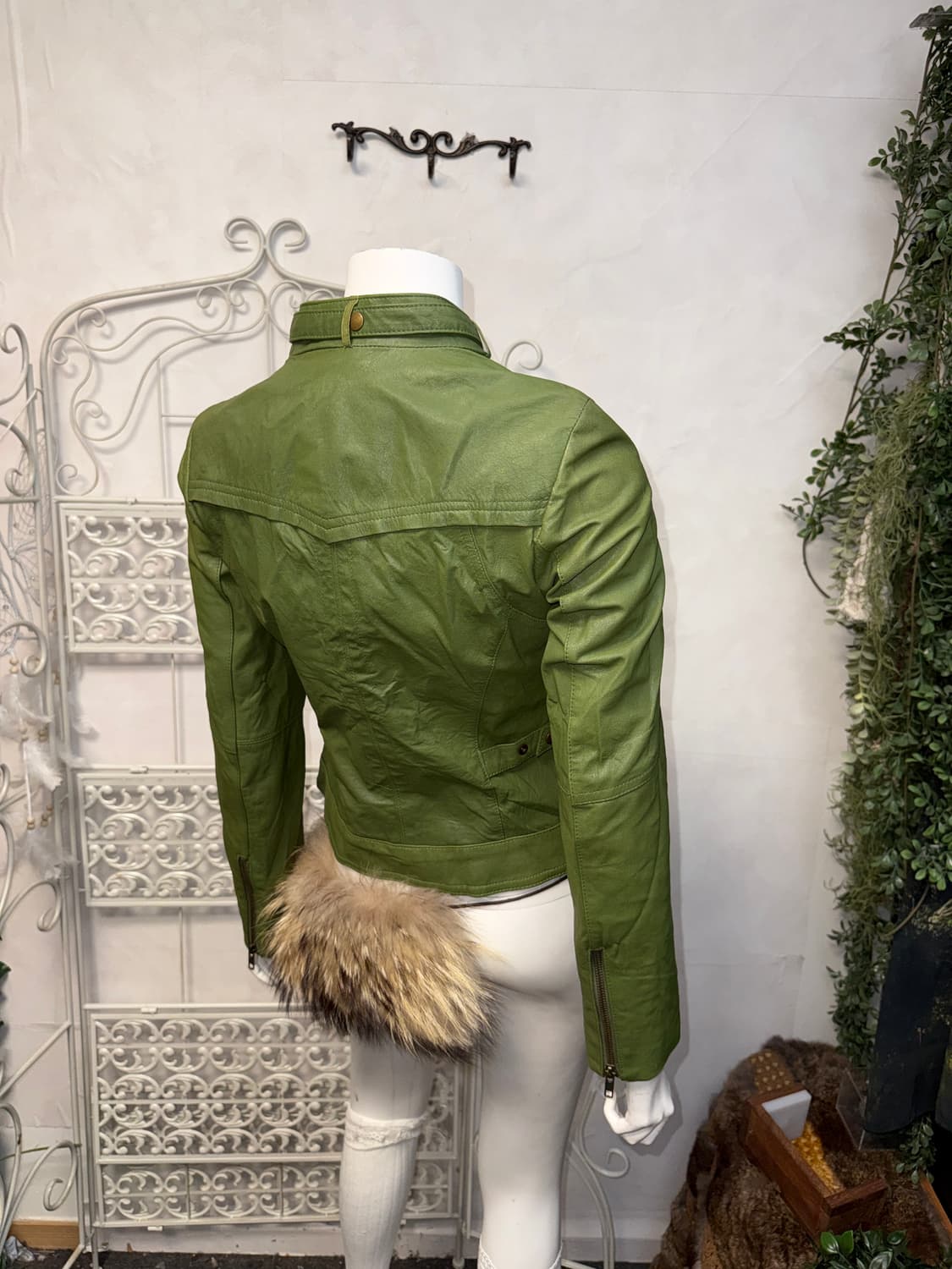 Green lamb skin pocket buckled jacket 상품이미지6