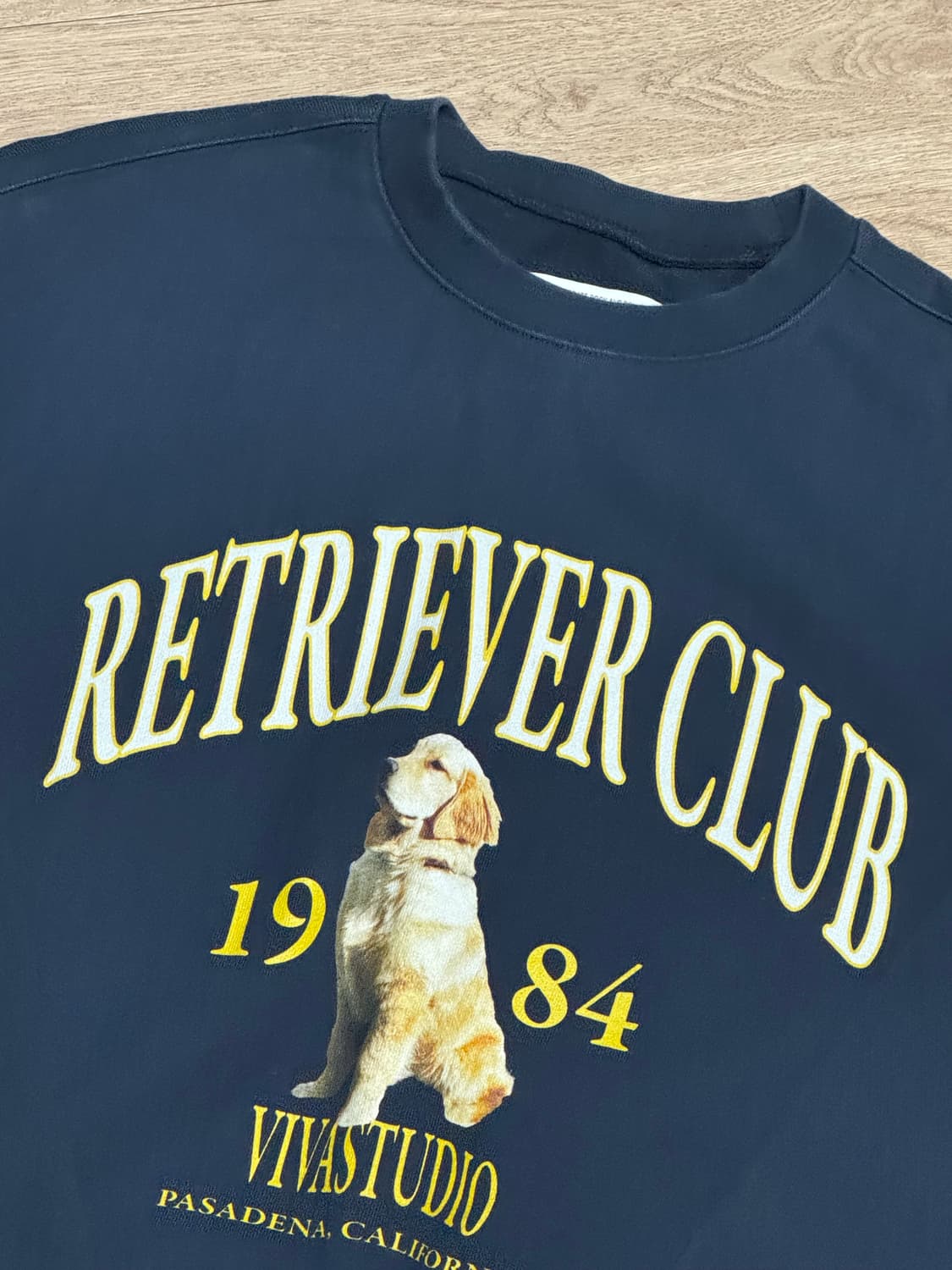 비바스튜디오 리트리버 클럽 맨투맨 상품이미지2