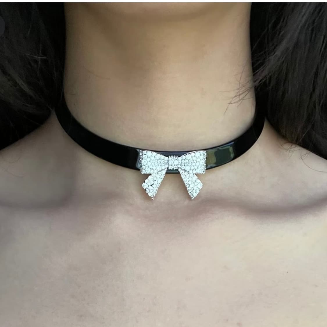 SHUSHUTONG X YVMIN파베 세팅 리본 목걸이 상품이미지4