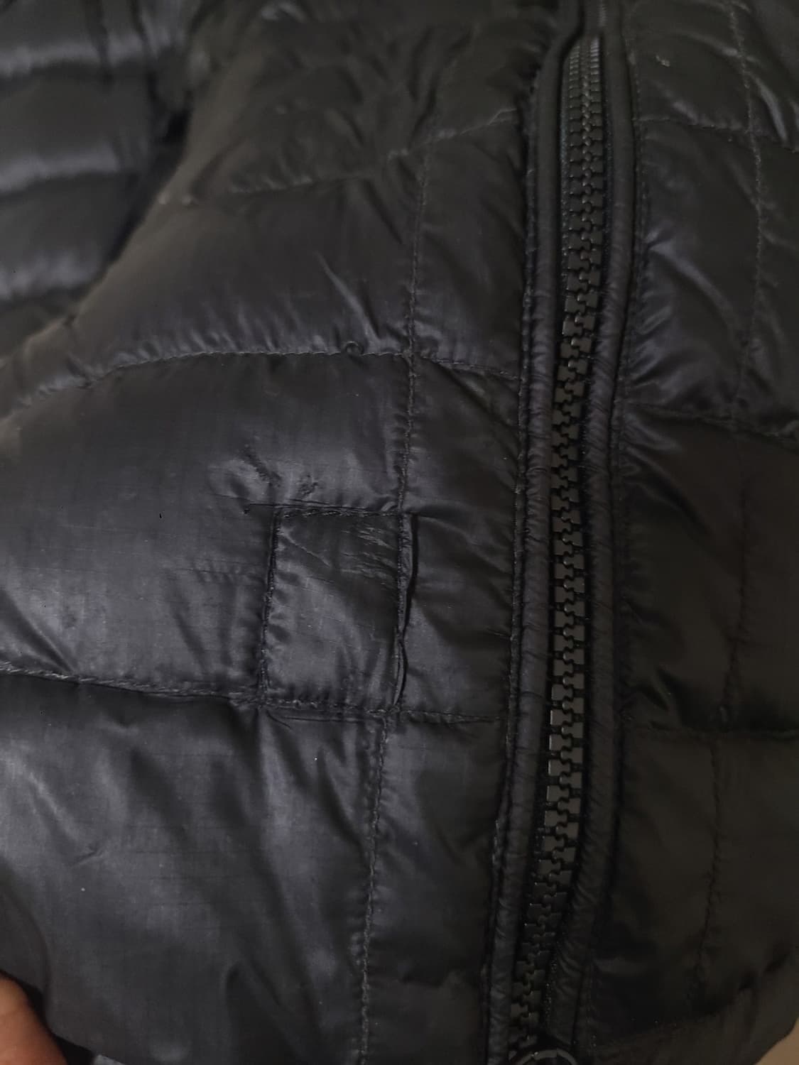 CP  DD 쉘 조끼 패딩 48사이즈 상품이미지5