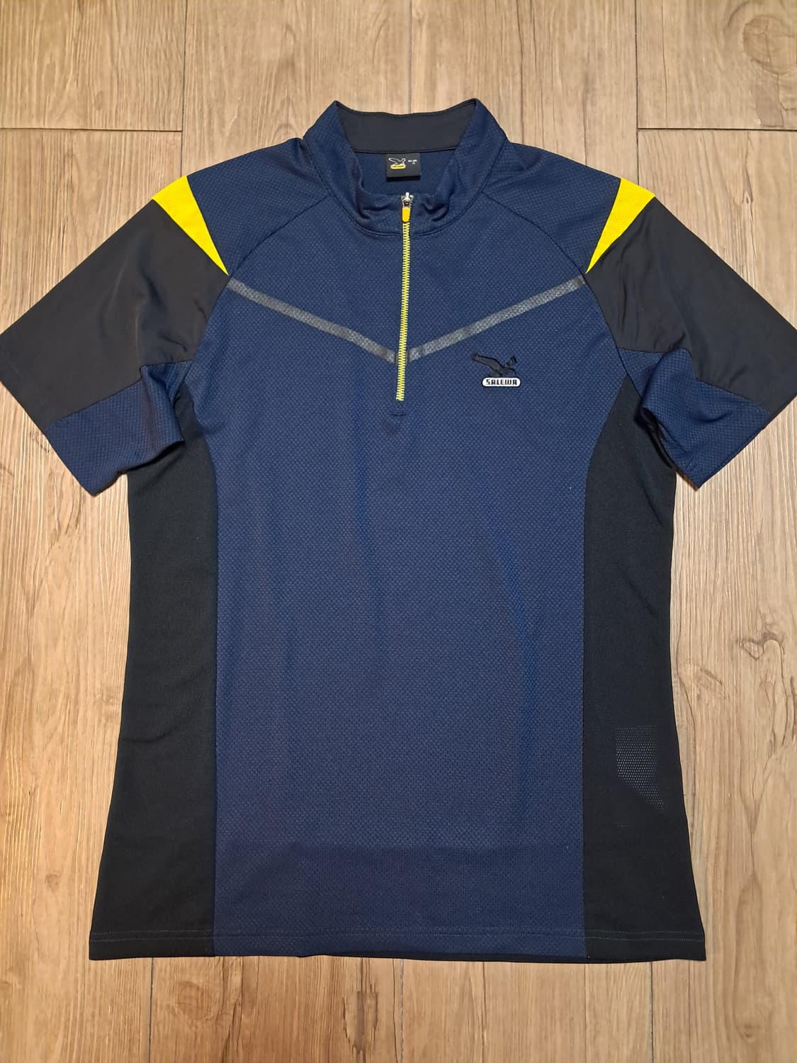 살레와 여성 등산티 100 상품이미지3