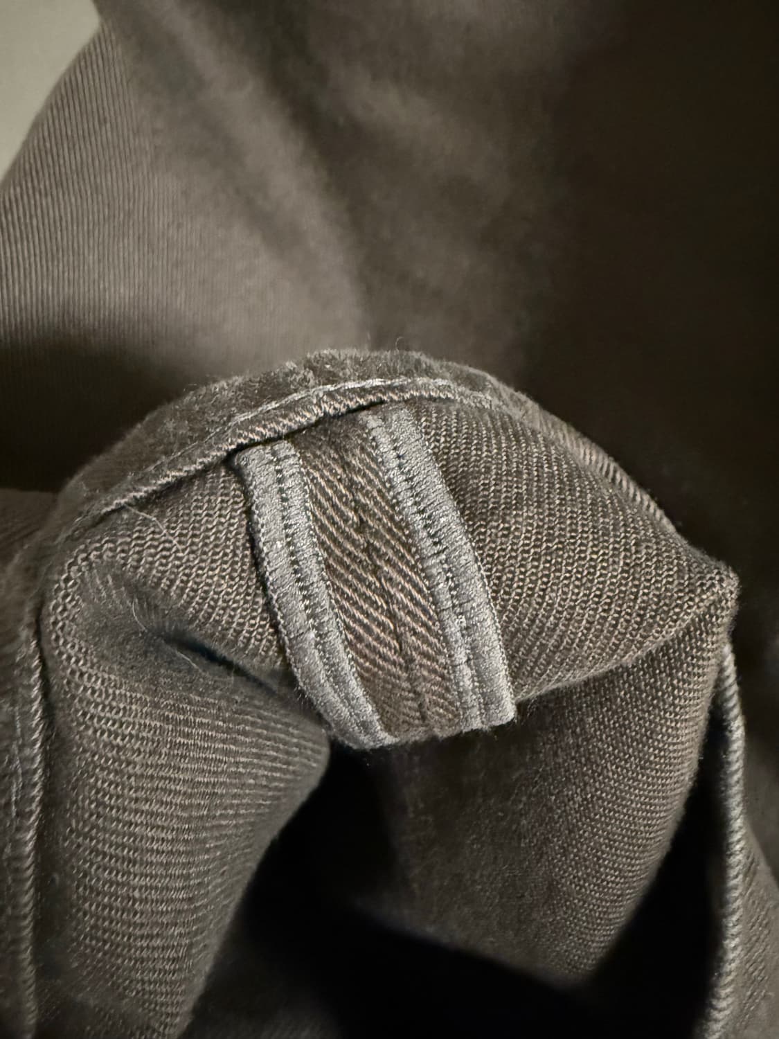 vujade garment dyed tailored jeans brown 상품이미지3