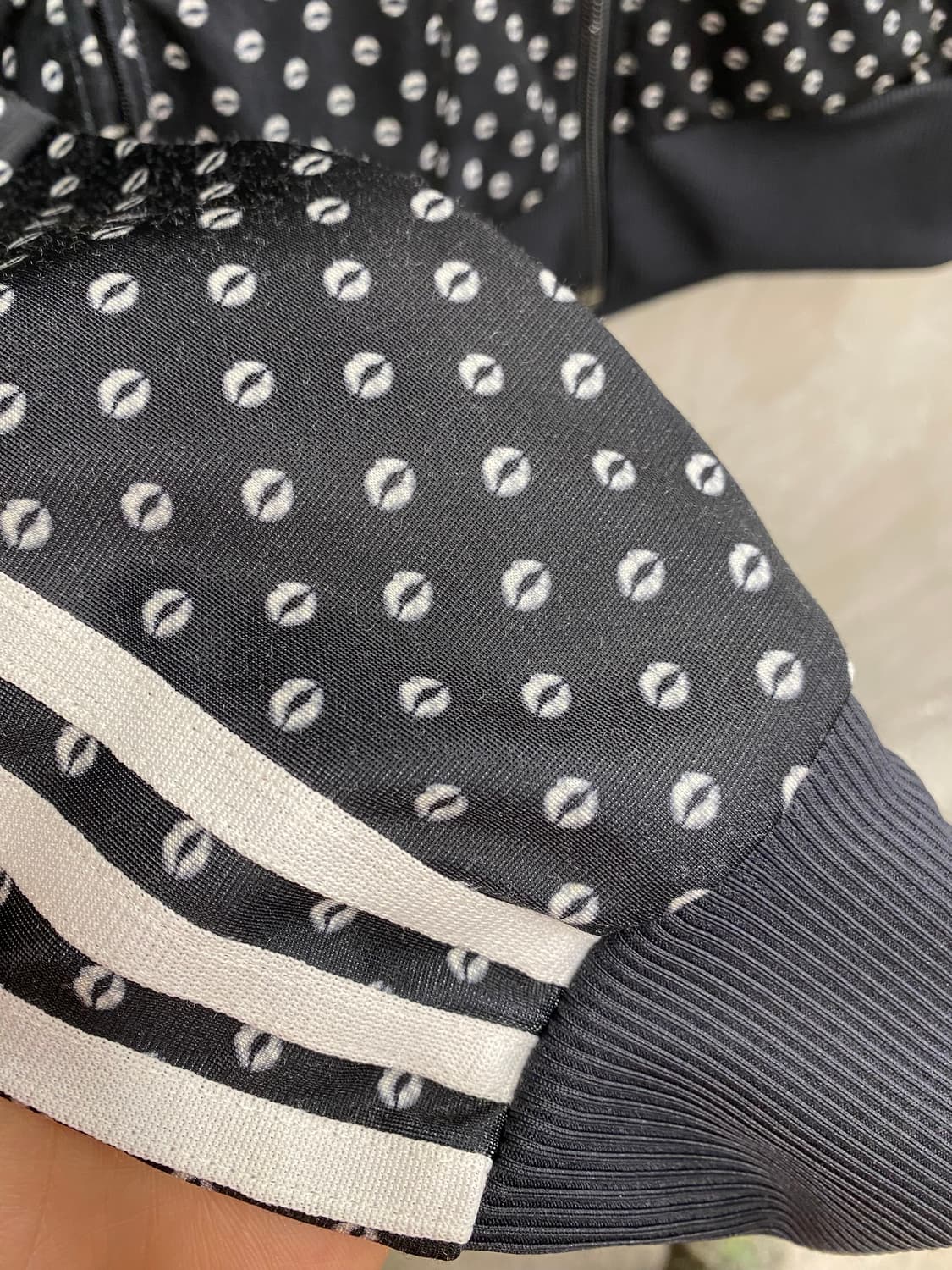 [S] ADIDAS OG 아디다스 립 도트 패턴 파이어버드 져지 상품이미지4