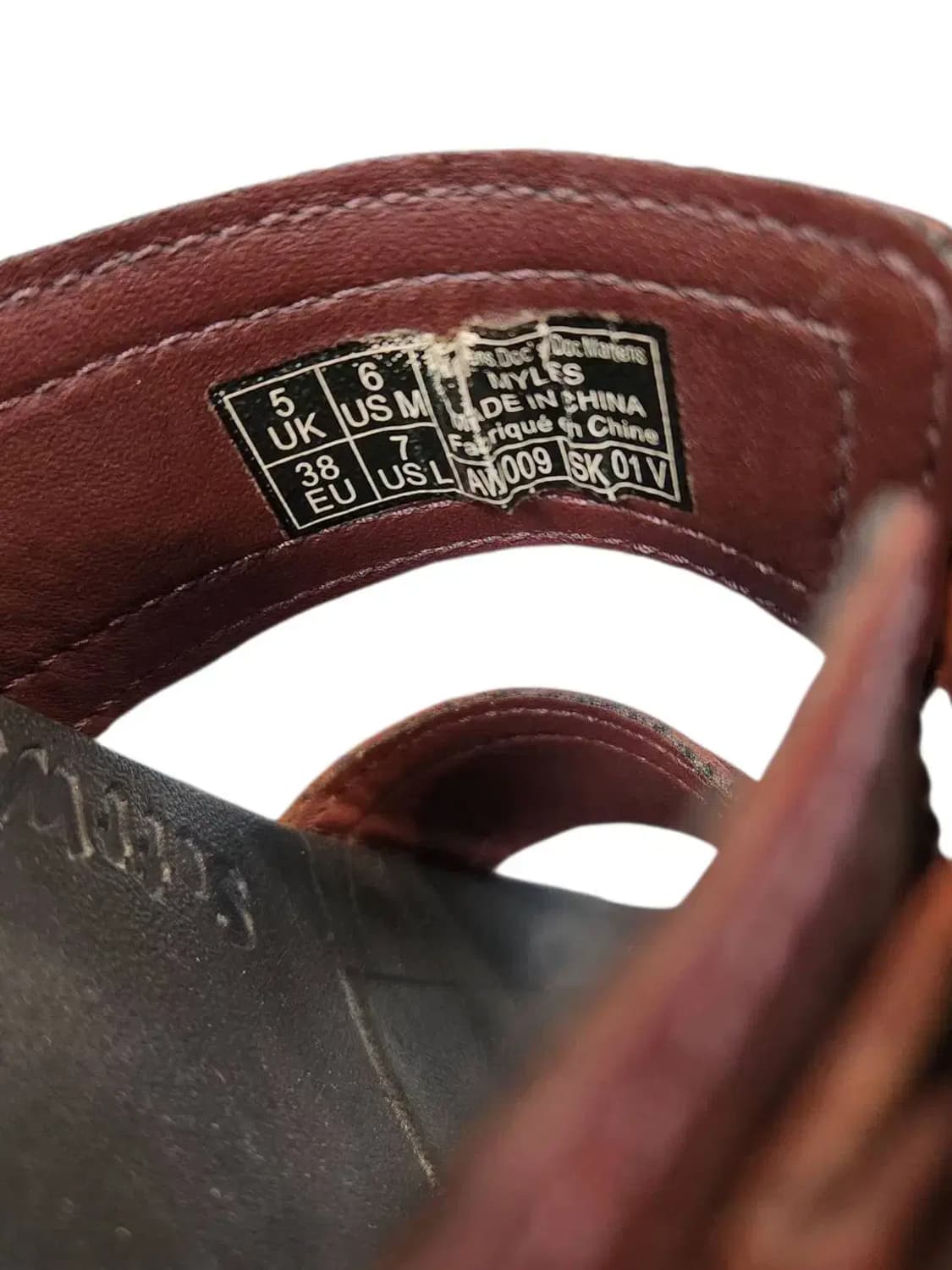 240/245/ 닥터마틴 마일즈 샌들 슬리퍼 체리 /1104 상품이미지9