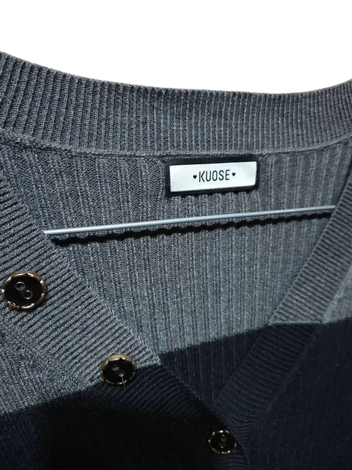 L/ KUOSE 쿠오세 긴팔 브이넥 니트 /1106 상품이미지4