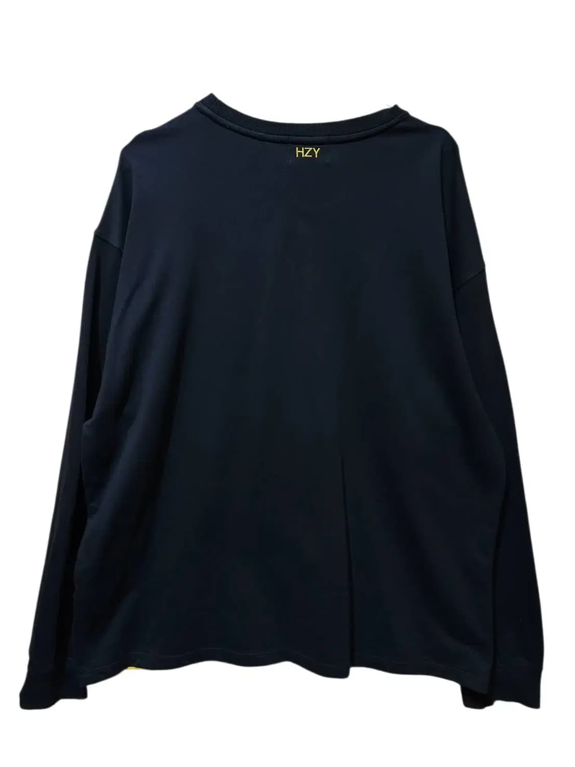 110/ 헤지스 X 패딩턴 긴팔티 블랙 /1202 상품이미지6