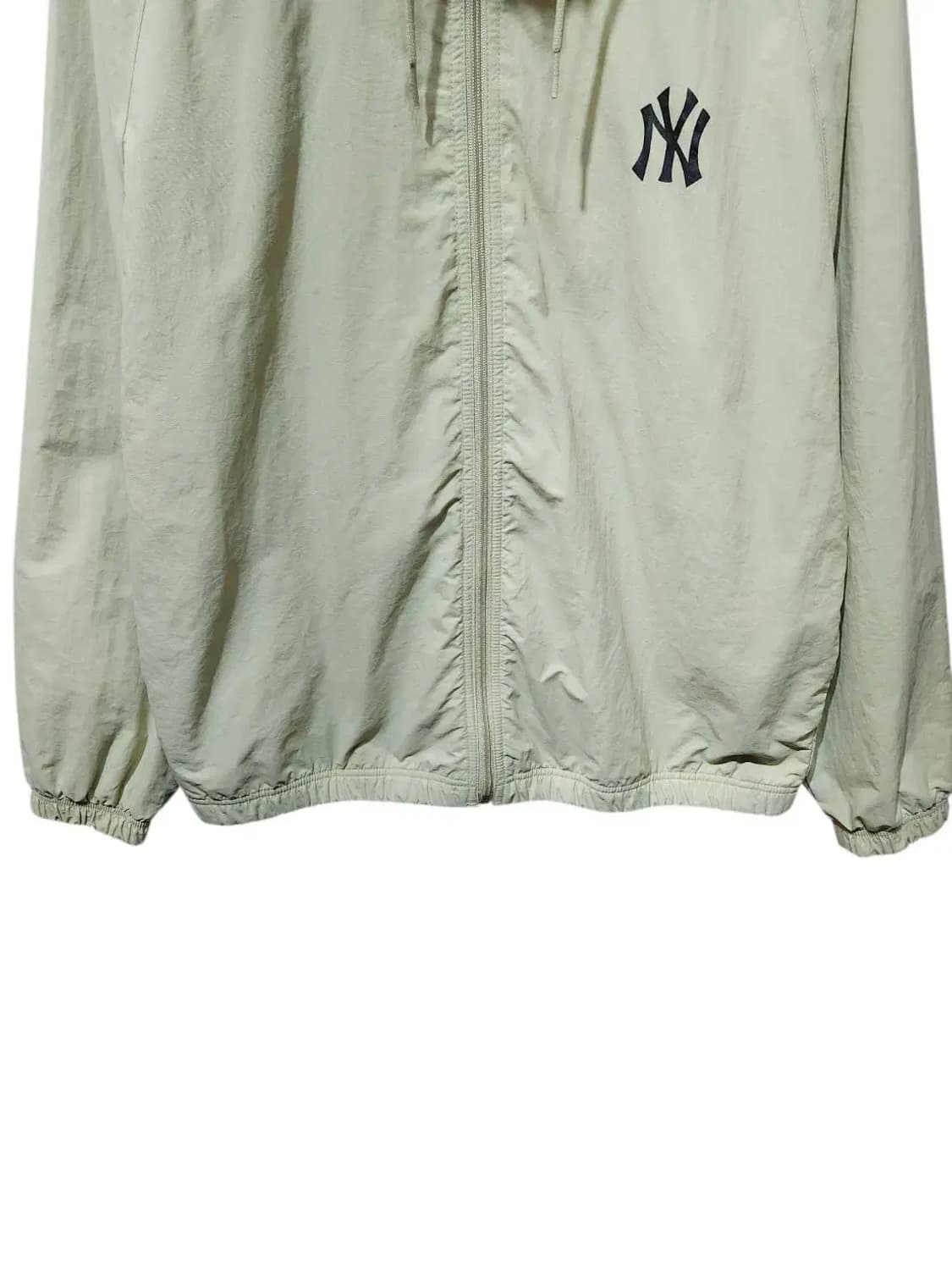 L/ MLB 엠엘비 뉴욕양키스 후드 바람막이 베이지 /1210 상품이미지3