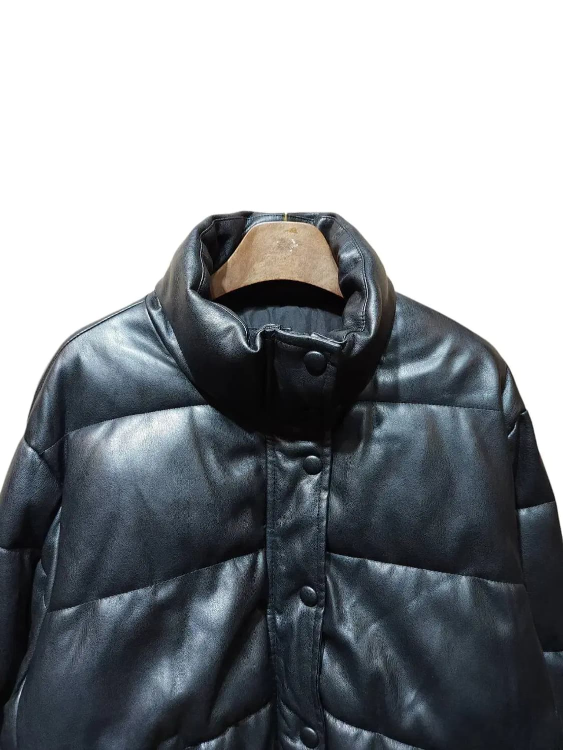 M/ 자라 비건 레더 숏패딩 블랙 /0113 상품이미지2