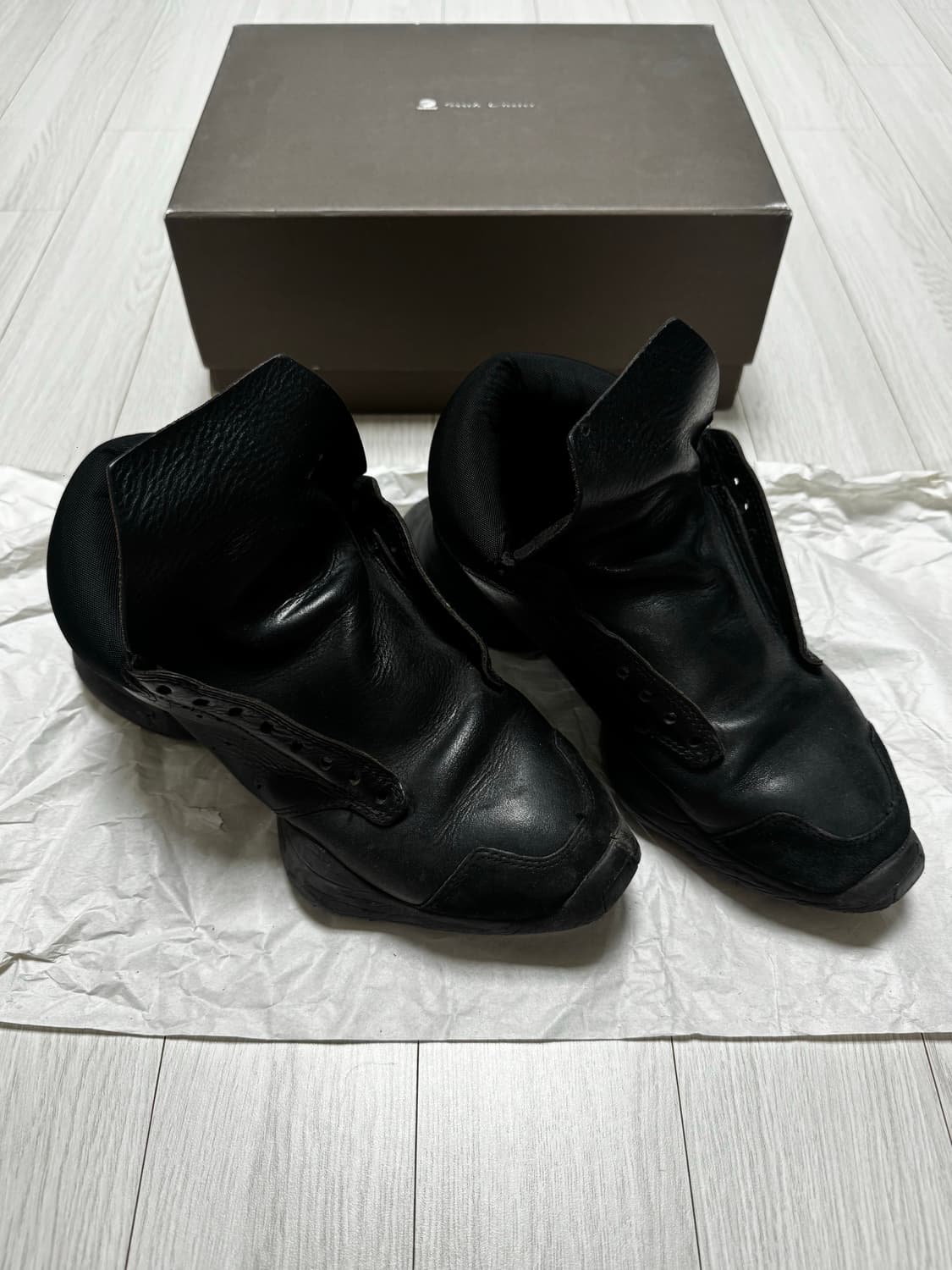 릭오웬스 아디다스 러너 레더 블랙 상품이미지3