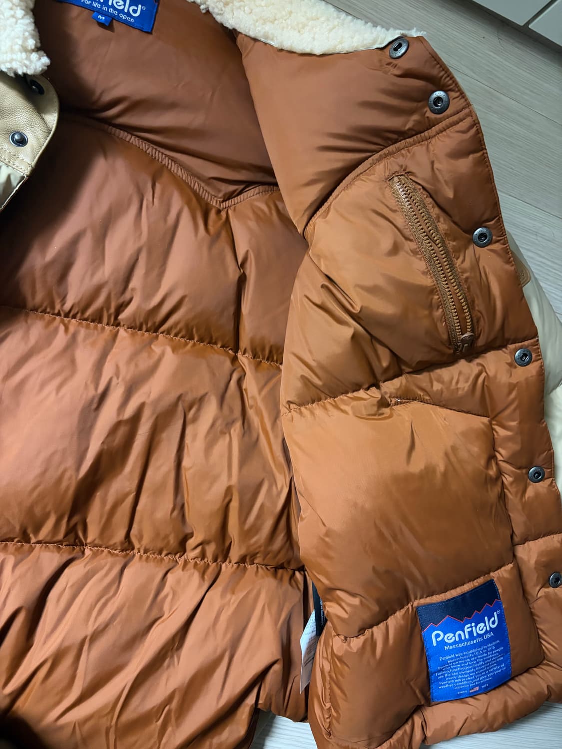 펜펠드 락울 다운 점퍼 베이지 M 상품이미지4