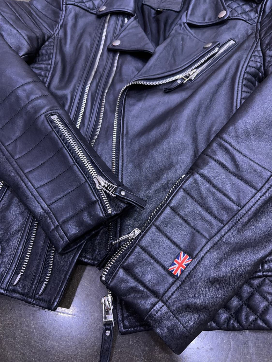 DP 빈티지 퀼팅 바이커 더블 지퍼 엠보싱 양가죽 라이더자켓 50 상품이미지6