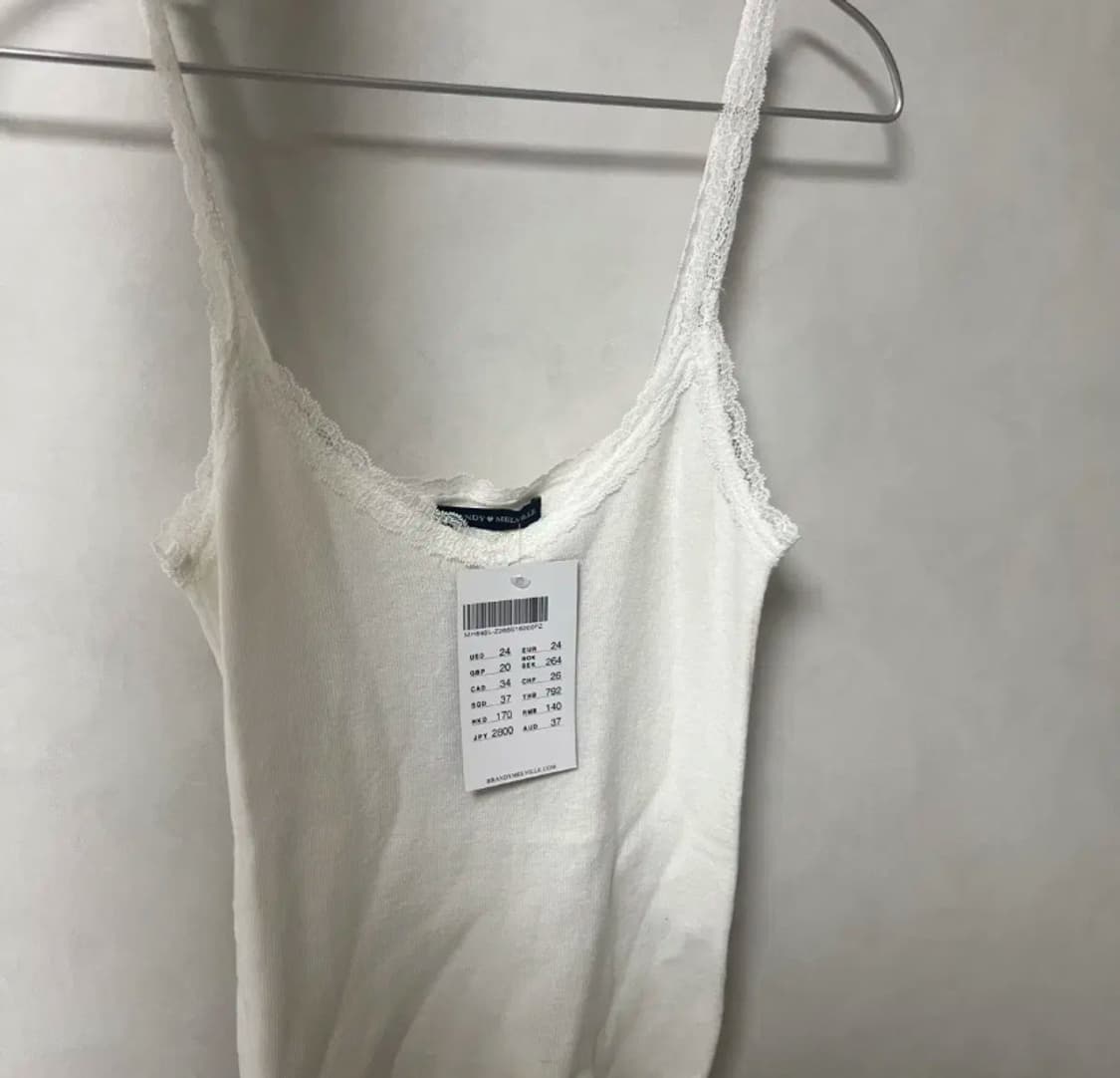 BRANDY MELVILLE sleeveless 브랜디멜빌 나시 상품이미지1