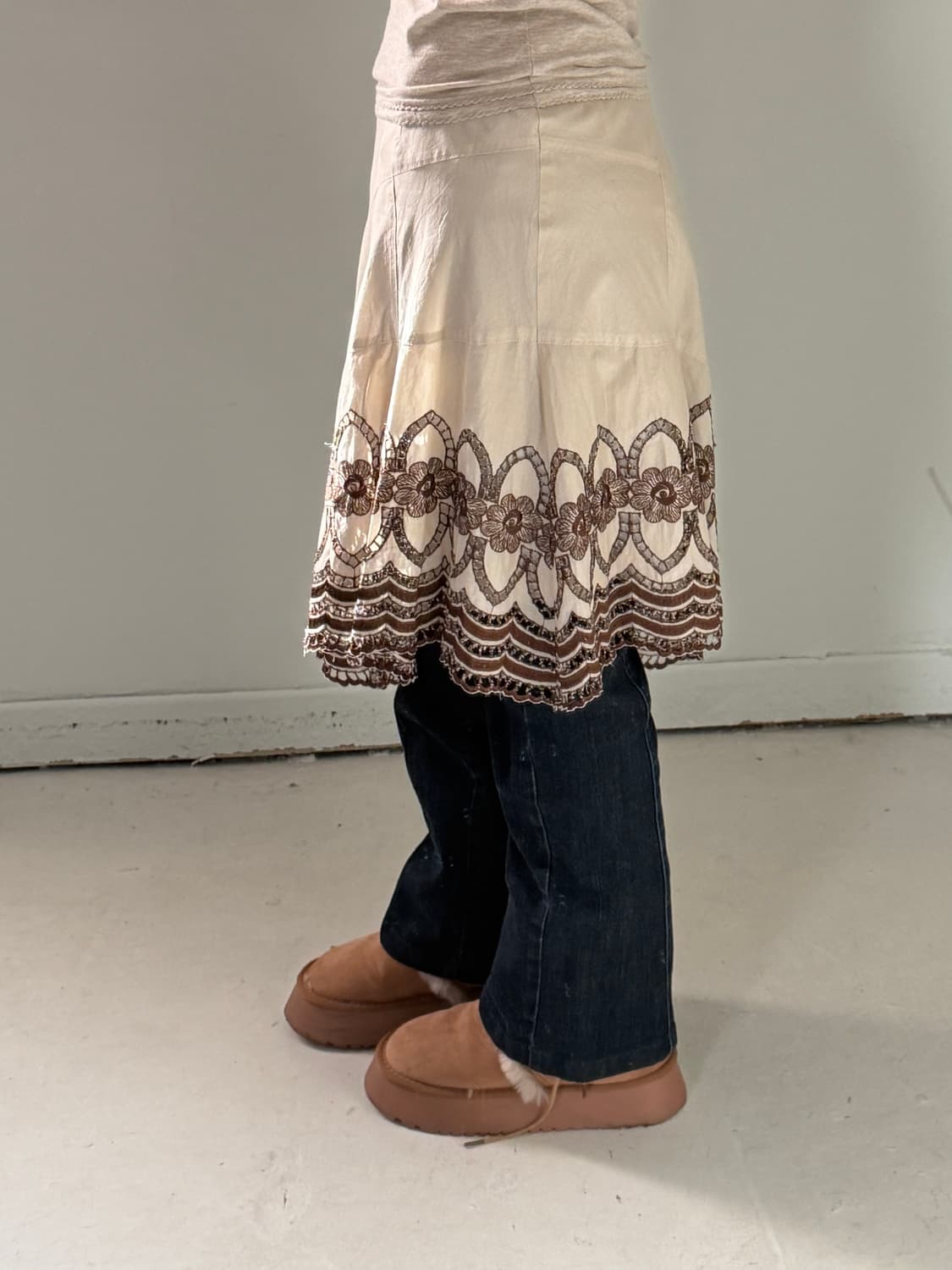 일본빈티지 자수 언발 미디스커트 상품이미지3