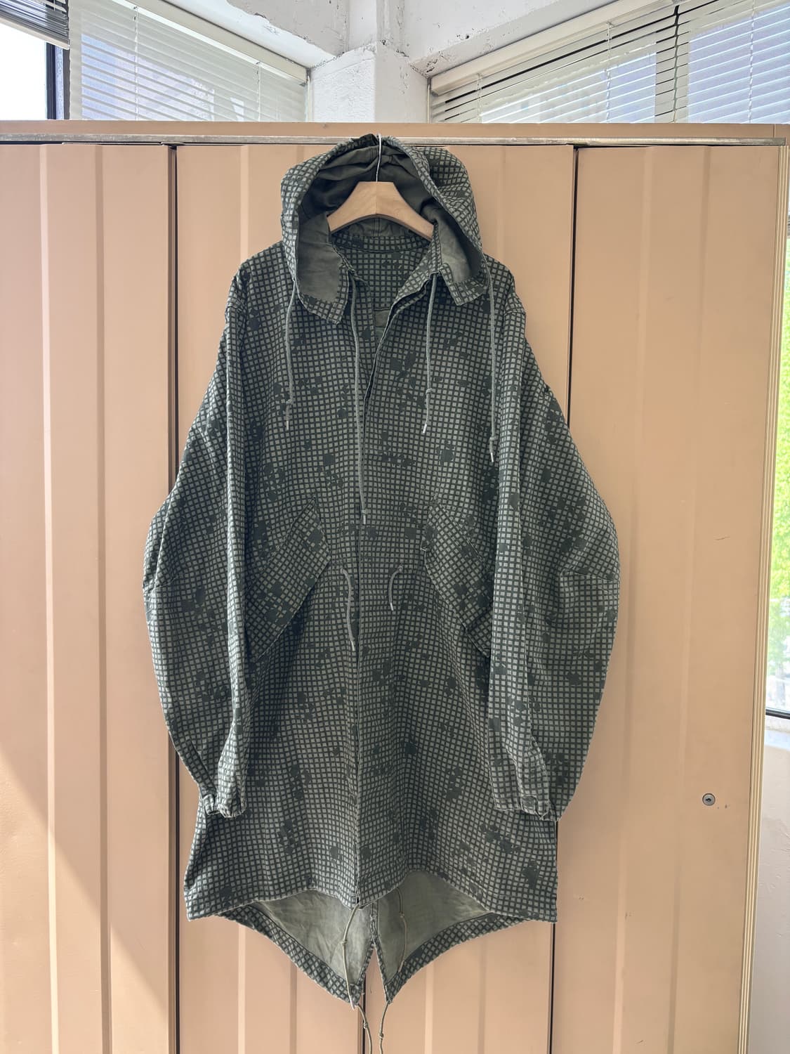 80‘s 미군 오리지널 나이트 데저트 카모 피쉬테일 파카 상품이미지8