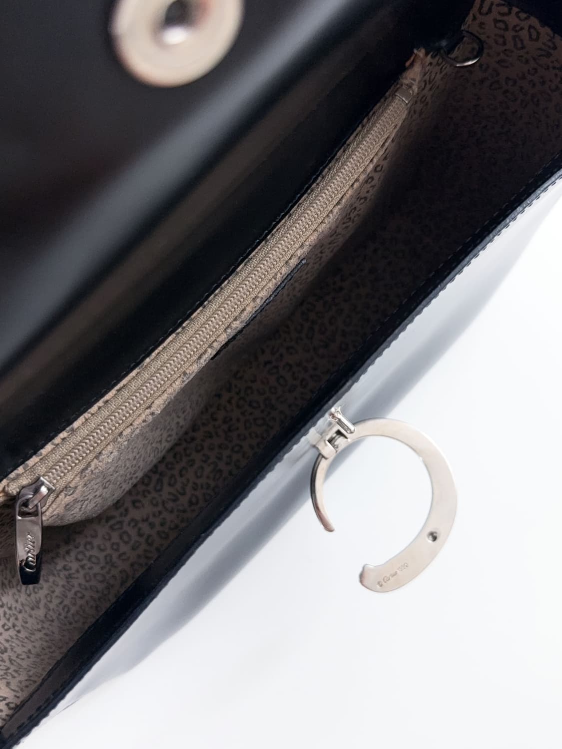 까르띠에 팬더 크로스백 상품이미지10