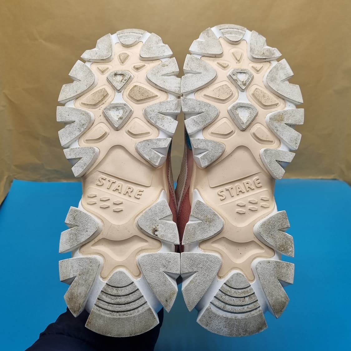 스테어 컨택트런 여성운동화230  상품이미지3