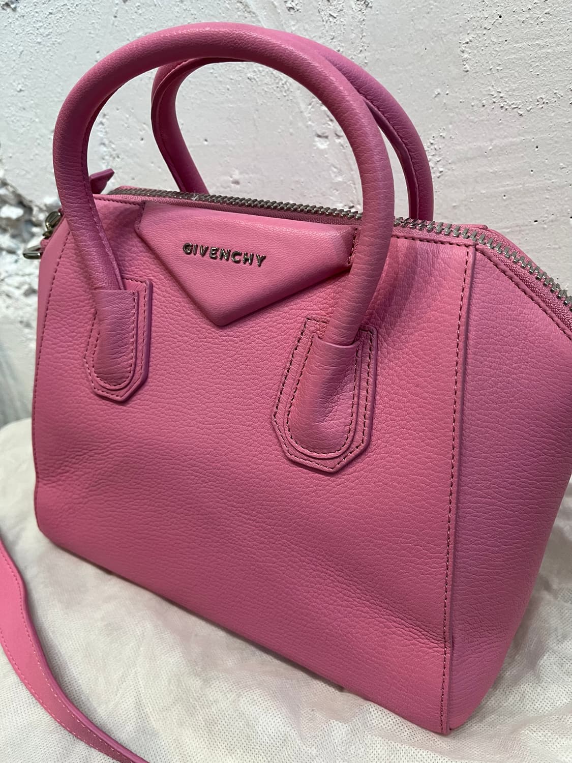 GIVENCHY 지방시 안티고나백 가방 상품이미지2