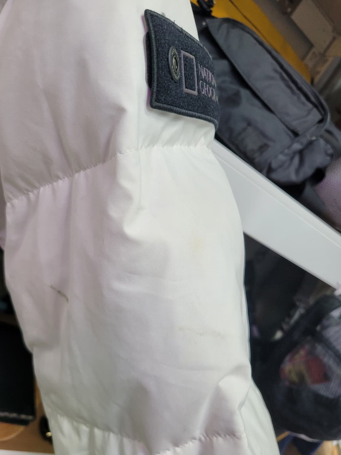 내셔널지오그래픽 고어텍스 거위털 패딩 상품이미지9