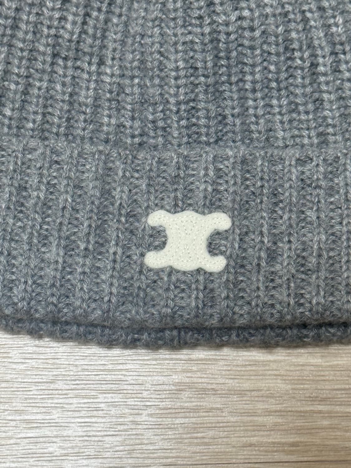 셀린느 트리옹프 캐시미어 비니 상품이미지2