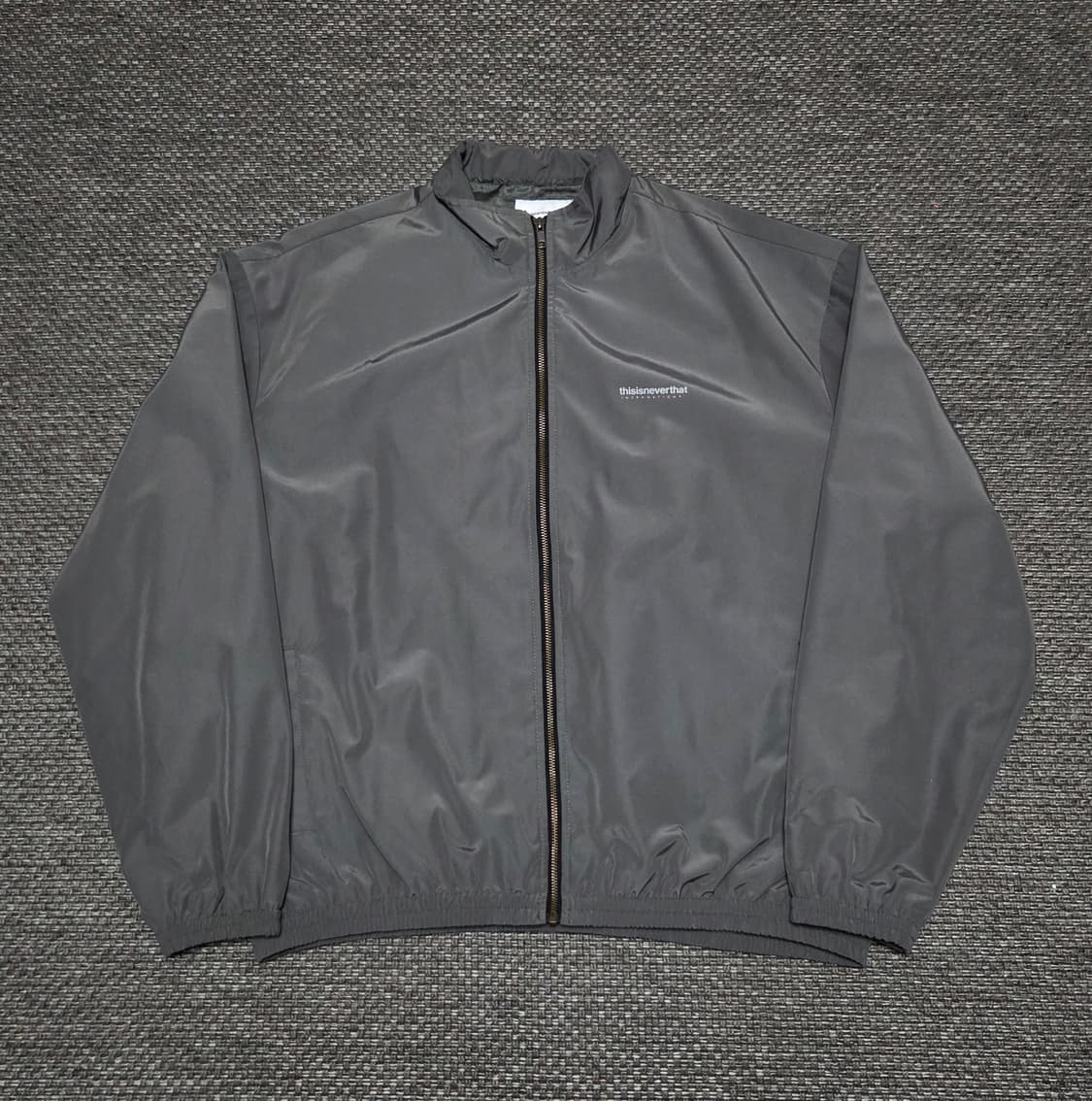 디스이즈네버뎃 코치 자켓 상품이미지2