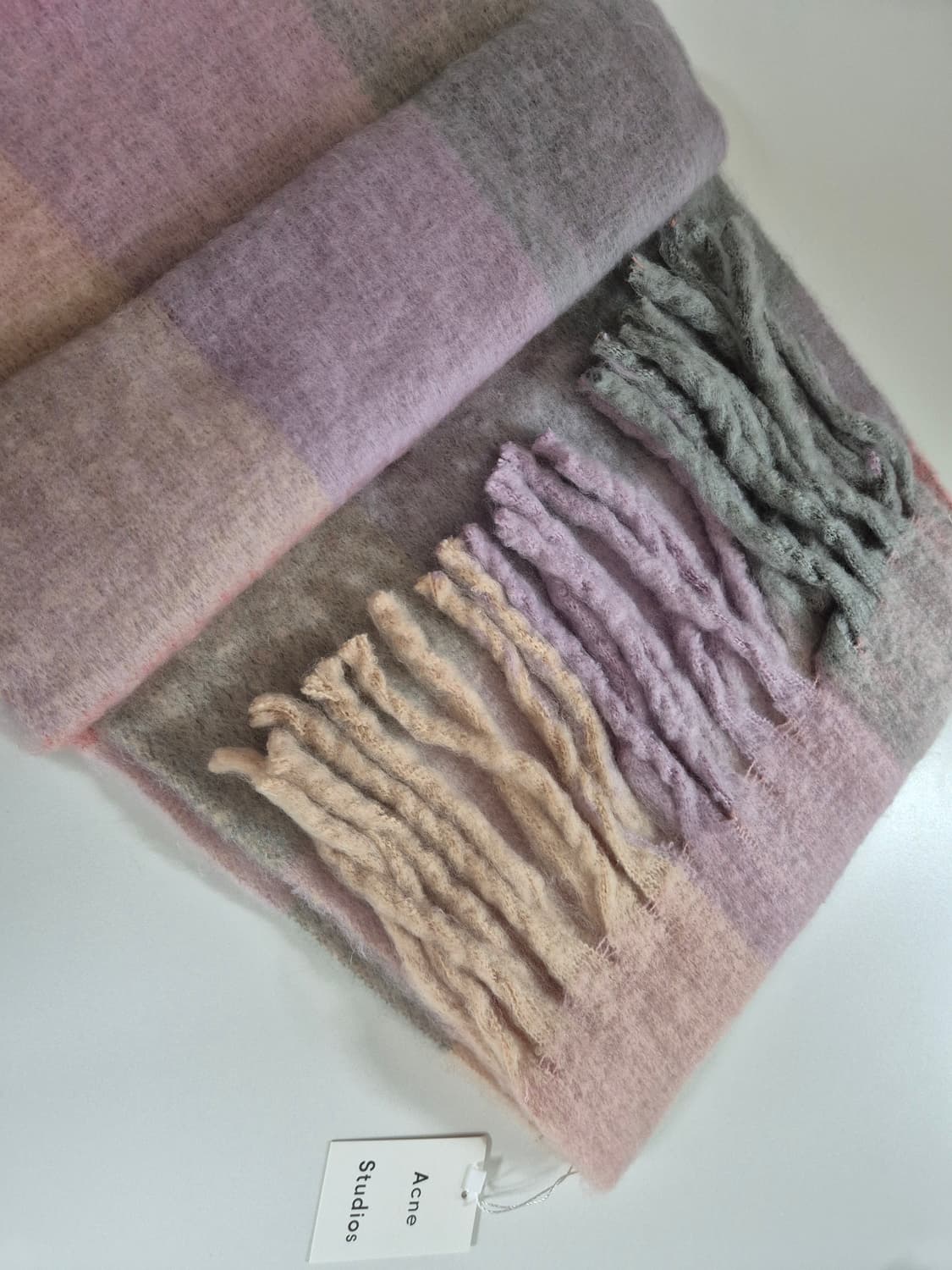 아크네 스튜디오 머플러 (새상품) 상품이미지3