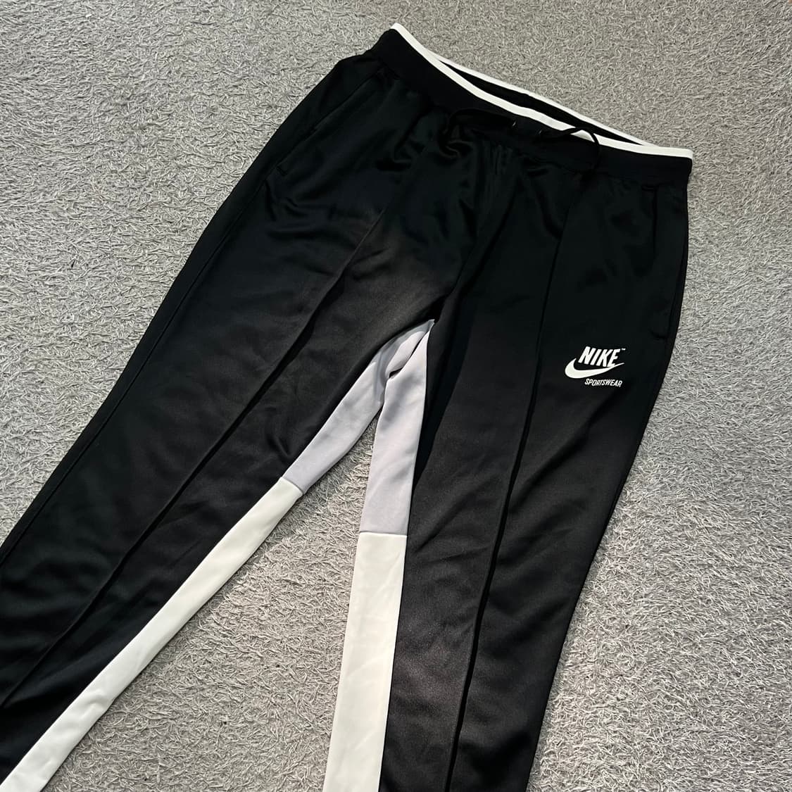 [100-105] 나이키 팬츠 상품이미지1