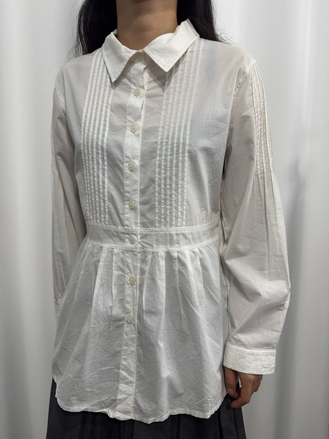 white pintuck shirt 상품이미지2