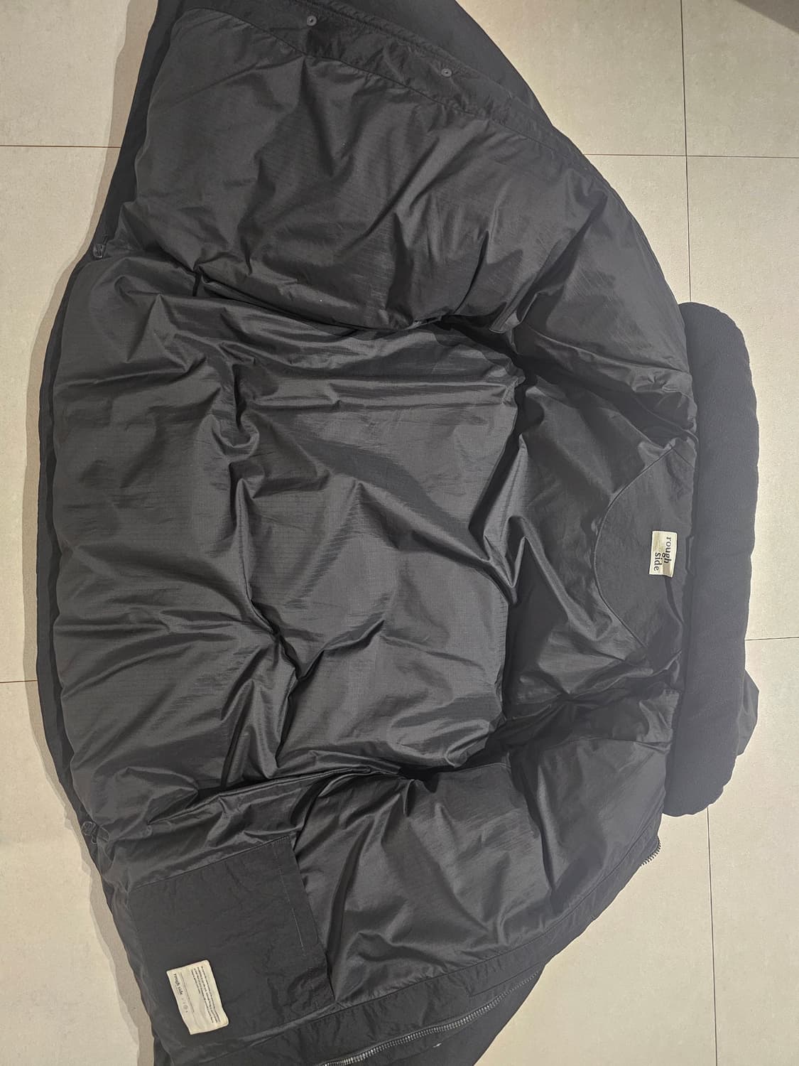 러프사이드/23FW 클라우드파카/블랙/3사이즈 상품이미지4