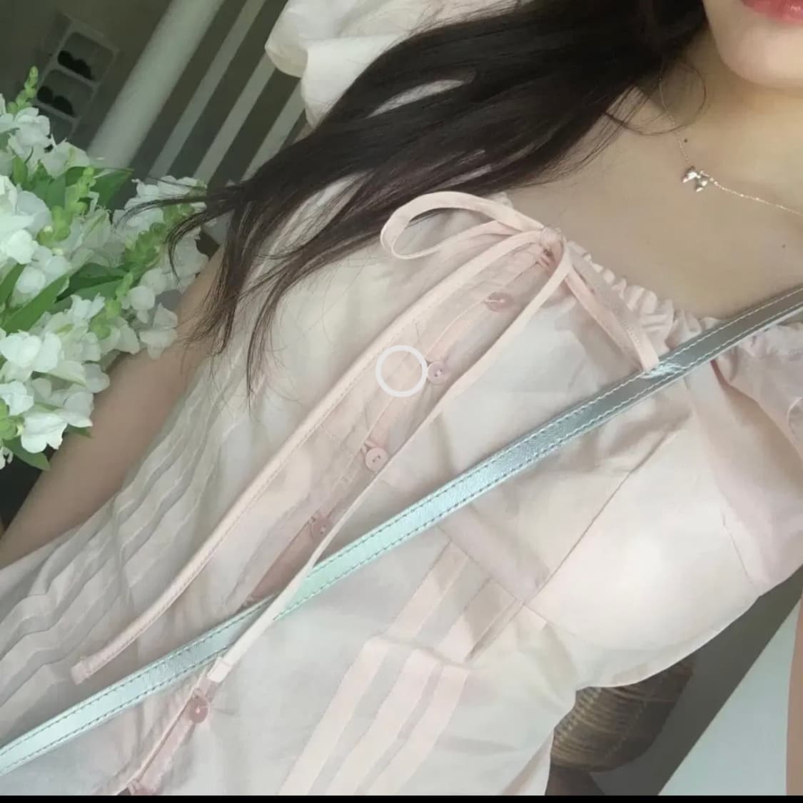 뮤트크레메 리본셔링 블라우스 상품이미지2