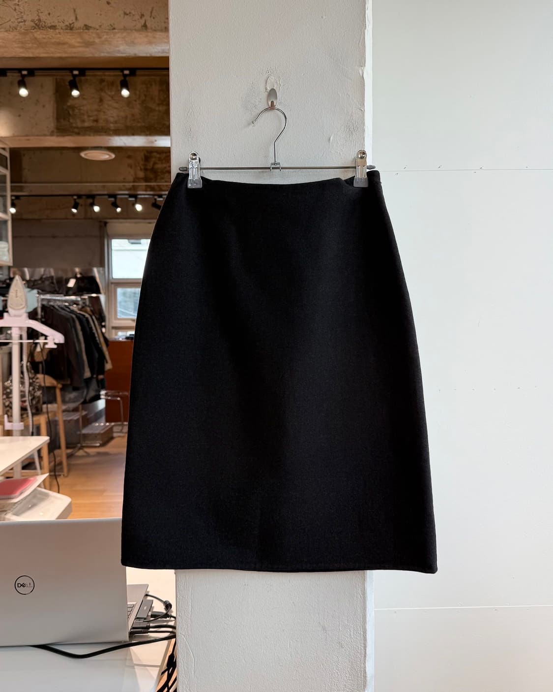 폴로 랄프로렌 퍼플라벨 차콜 레인울 미디스커트 상품이미지2