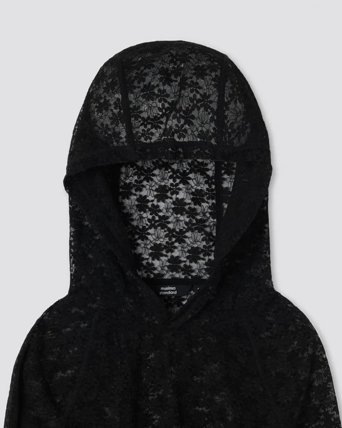 무신사 스탠다드 우먼 우먼즈 플로럴 레이스 후디드 긴소매 티셔츠 [블랙] 상품이미지3