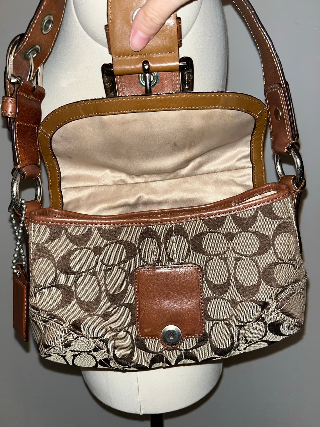 📦 Coach Basic Beige bag 상품이미지7