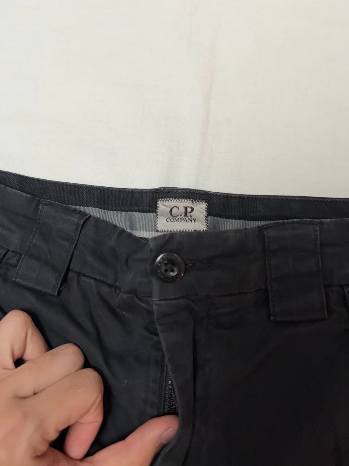 CP 컴퍼니 멀티포켓 유틸리티 블랙 카고팬츠 상품이미지5