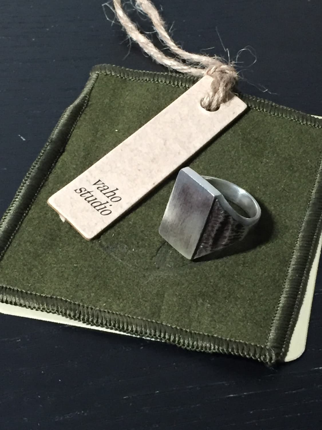 바호스튜디오 Square texture seal ring 반지 12호 상품이미지1