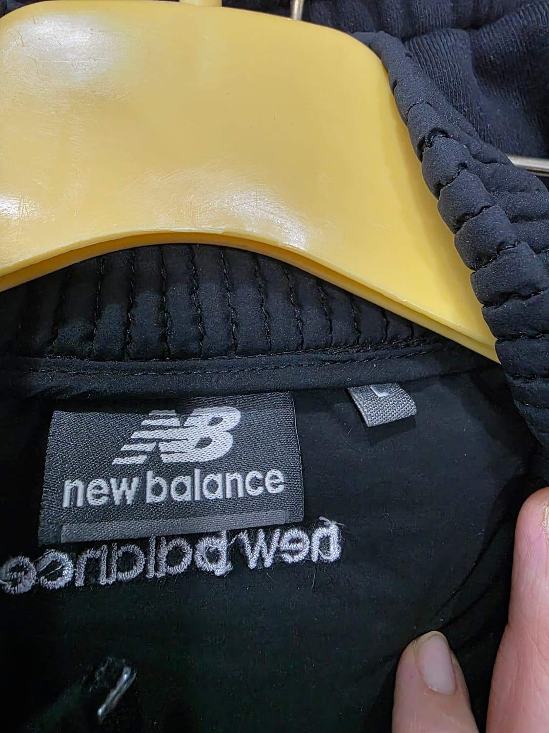 뉴발란스 남성 덕다운 경량 패딩 상품이미지3