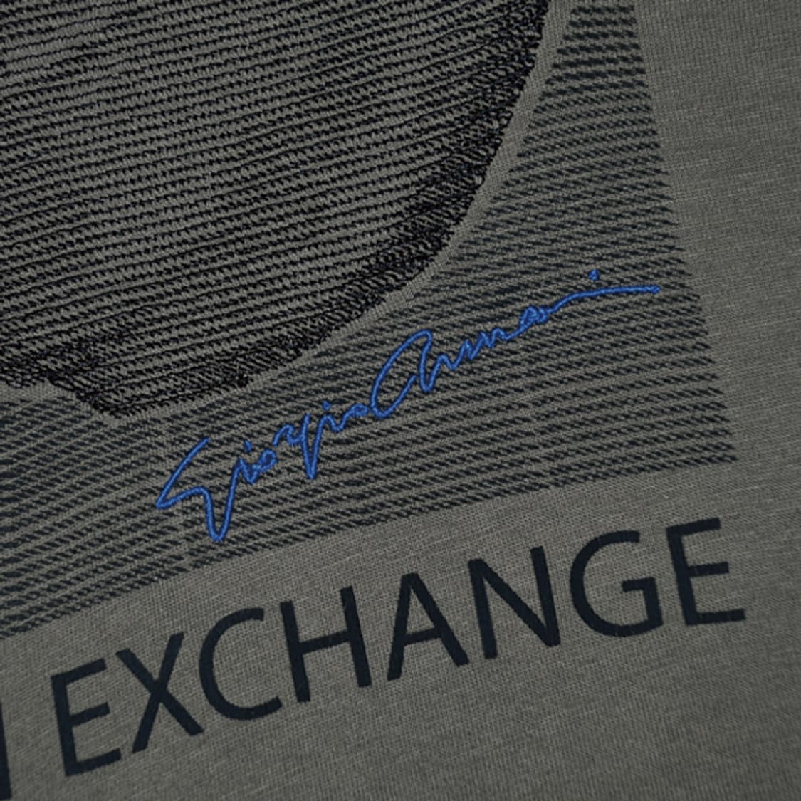 Armani Exchange 그래픽자수티셔츠 상품이미지6