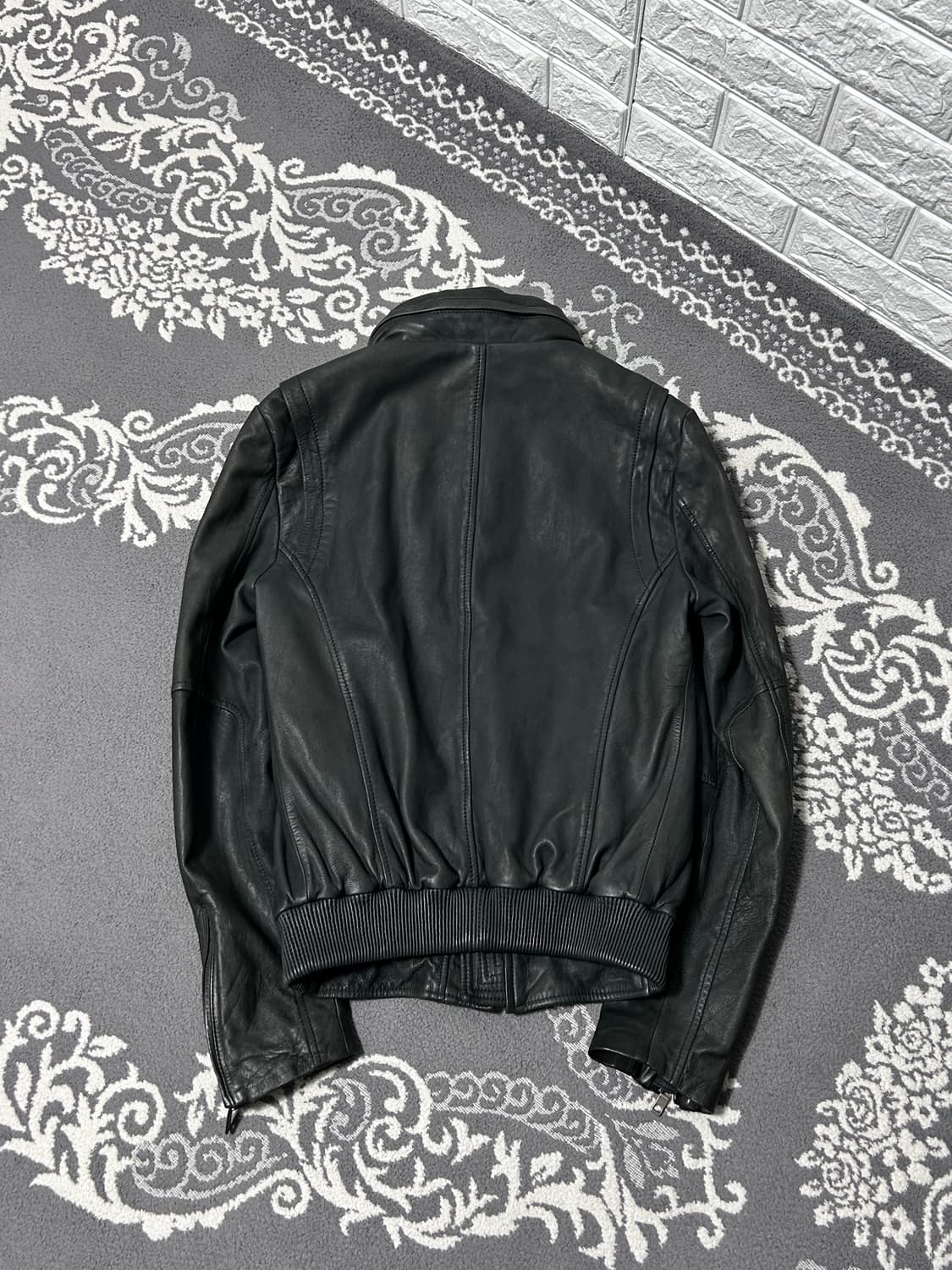 솔리드 옴므 보노 하이넥 레더 자켓 상품이미지5